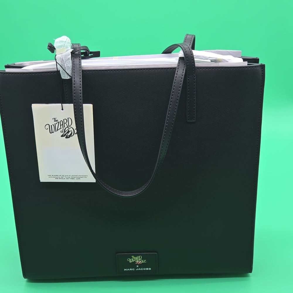 Marc Jacobs 2025 Wizard Of Oz Collection Black and Green Tote Bag - Picture 3 of 7